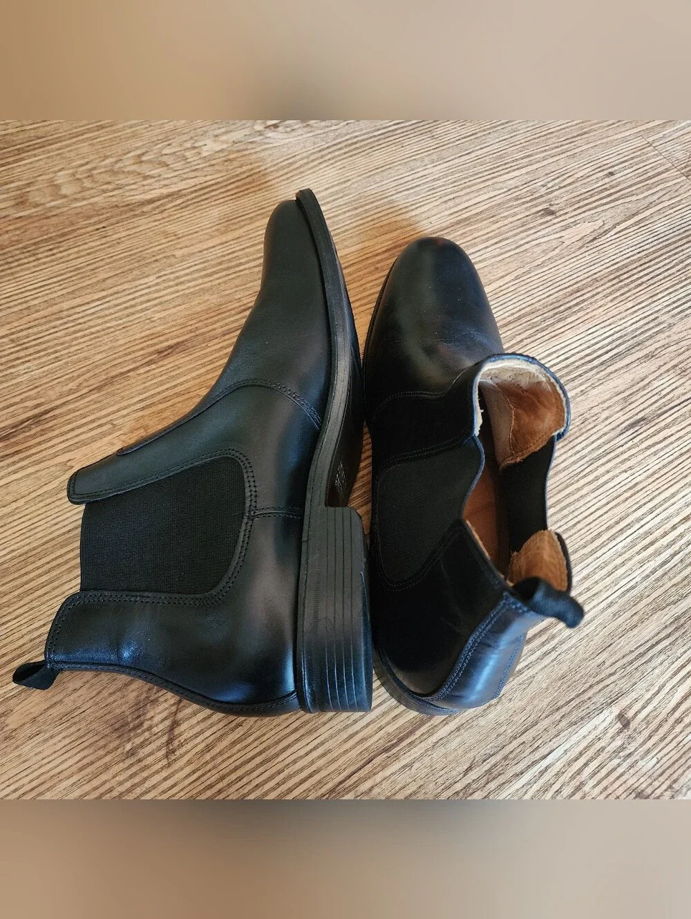 Size 11.5 Johnston  Murphy Black Leather Chelsea Boot wi Heel Tab -  Men's  Boot